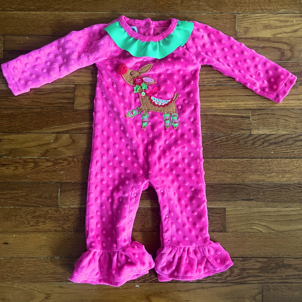 Mudpie brand onesie. Hot pink with reindeer detail, size 9-12 months. EUC